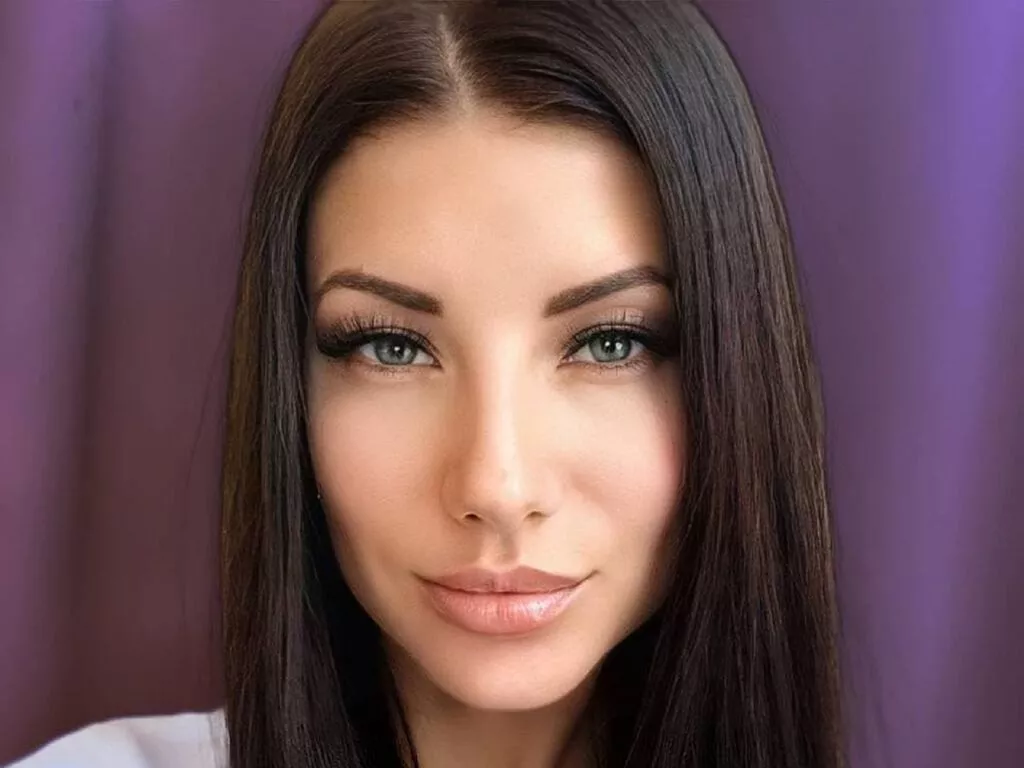 LareInfinity on Streamate 
