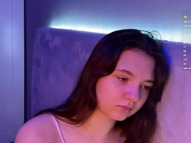 -FoxAlisa- on BongaCams