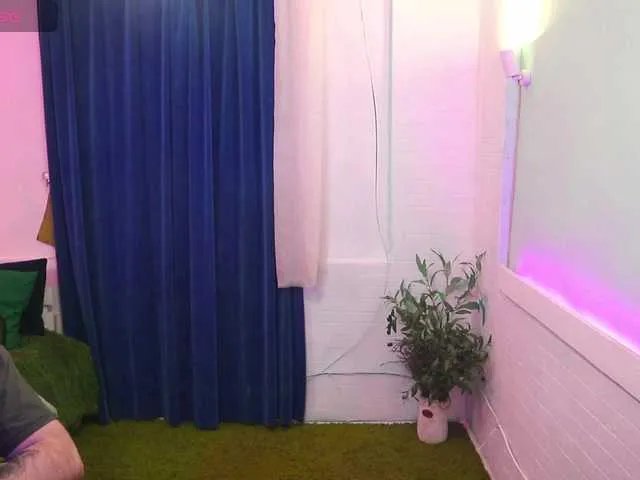 Freechat AlisaAleks on BongaCams