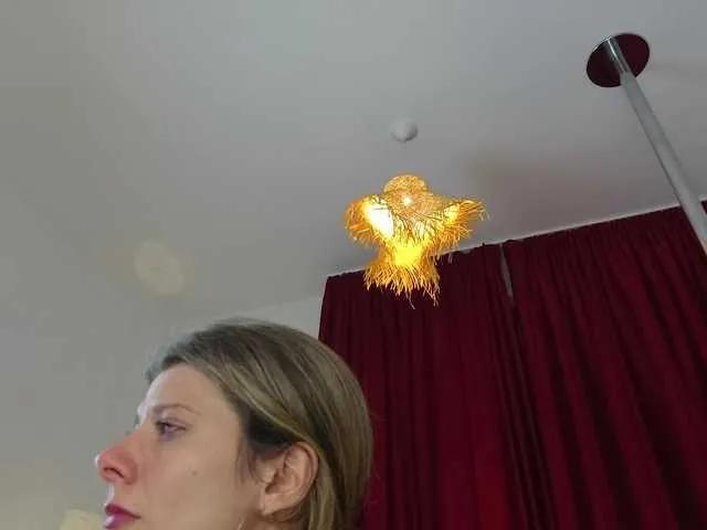 AnneBlueeyes on BongaCams