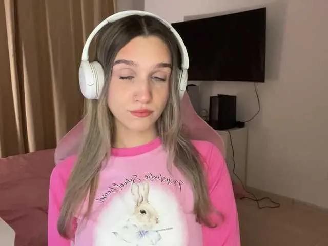 BabyTamagochi on BongaCams