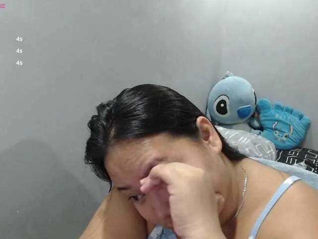 BubbleButtPinay on BongaCams