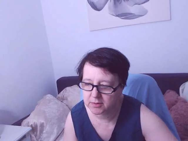 ChristaRose on BongaCams