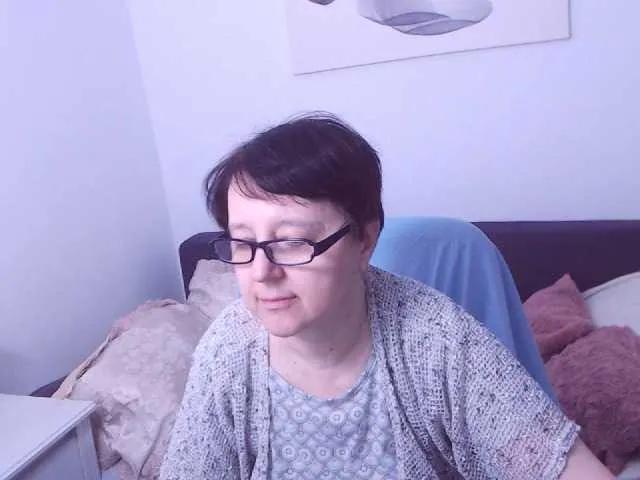 ChristaRose on BongaCams