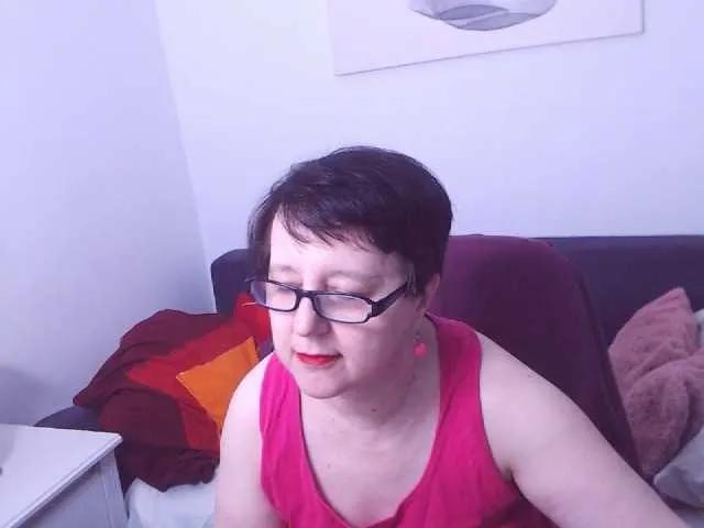 ChristaRose on BongaCams