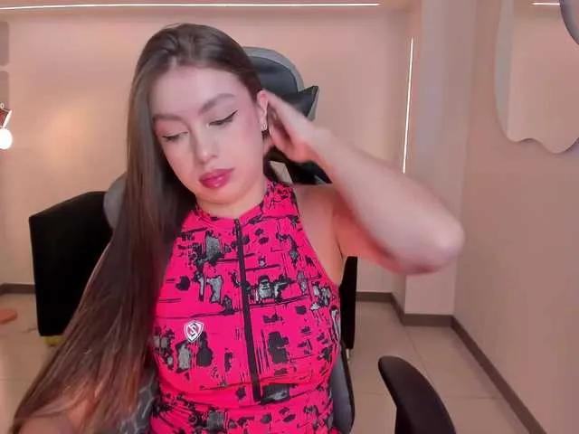 EllaClark on BongaCams