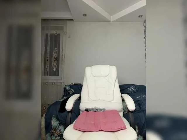 Eva-Bella on BongaCams