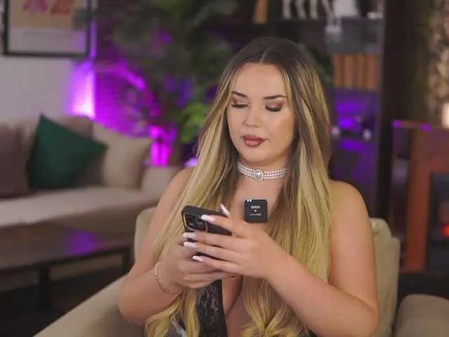 EvaSunderland on BongaCams