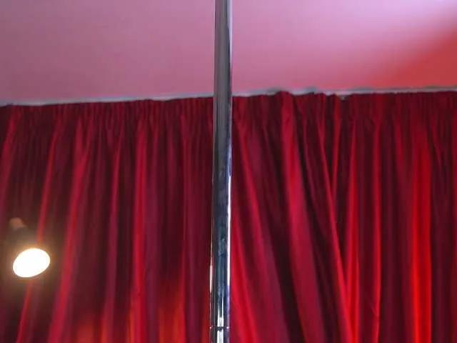 EvelynEvyy on BongaCams