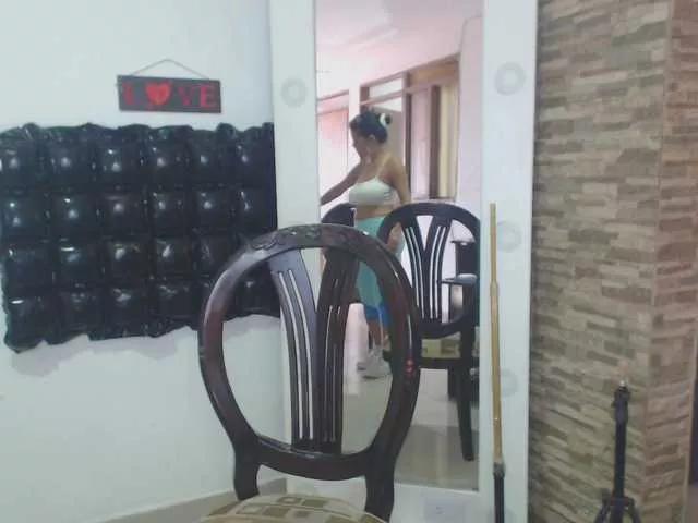 flacapaola11 on BongaCams 