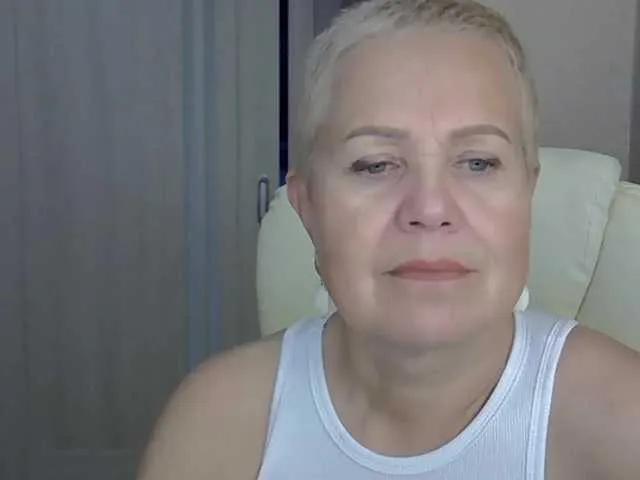 Freechat IFannyLove on BongaCams
