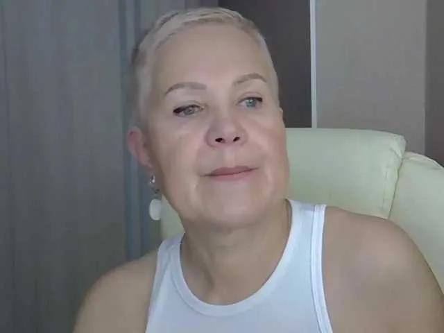 Freechat IFannyLove on BongaCams