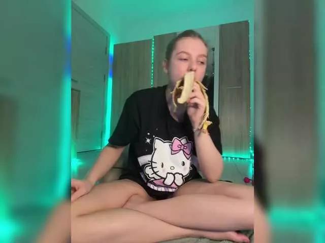 jucieLussie on BongaCams 