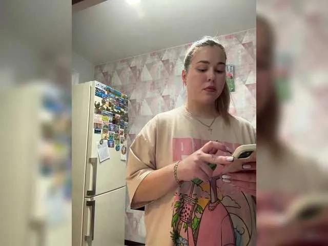 KateMid on BongaCams