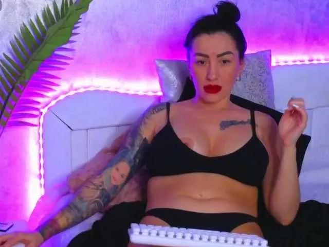 KateyRivaa on BongaCams