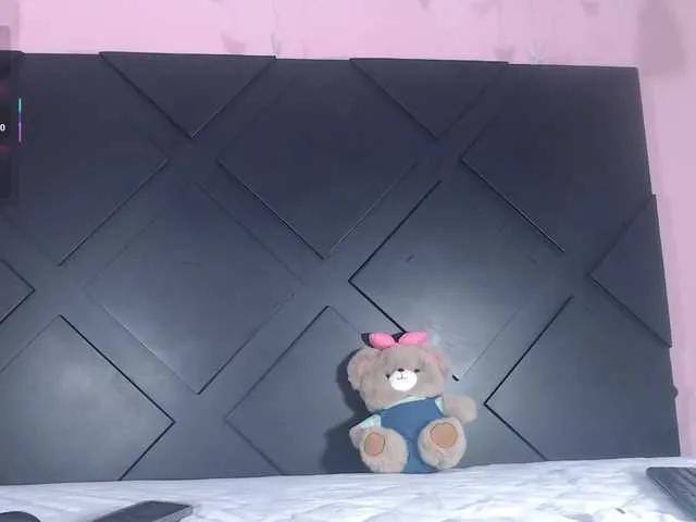 KinkyCutie on BongaCams