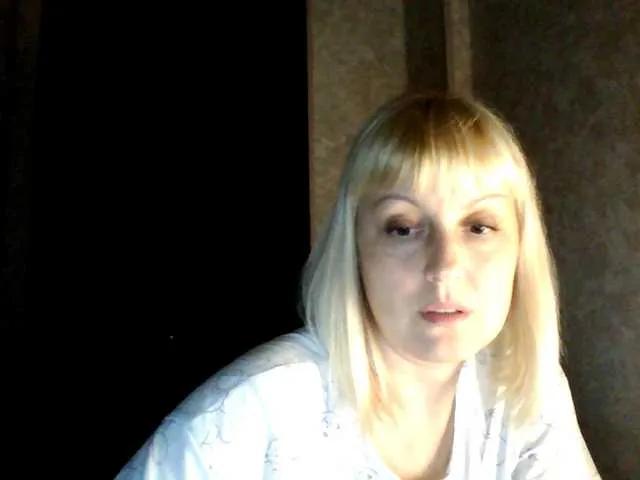 krisss2016 on BongaCams