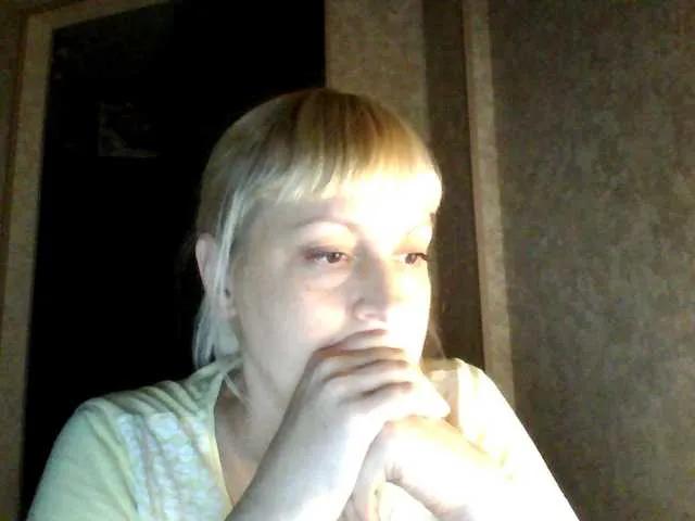 krisss2016 on BongaCams