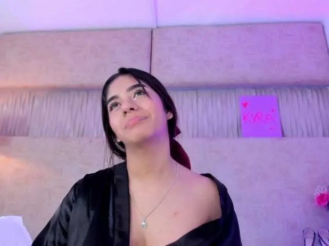 Freechat Kyraaa on BongaCams