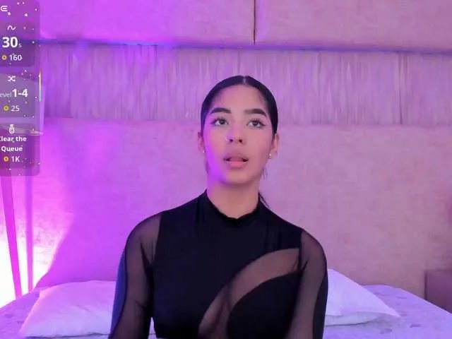 Freechat Kyraaa on BongaCams