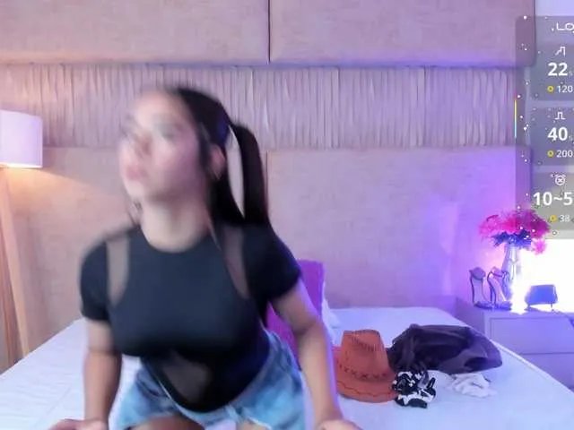 Freechat Kyraaa on BongaCams