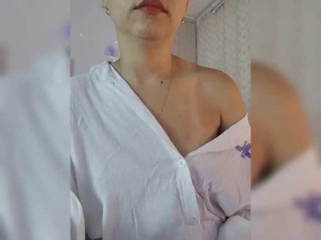 LarisaMaia on BongaCams