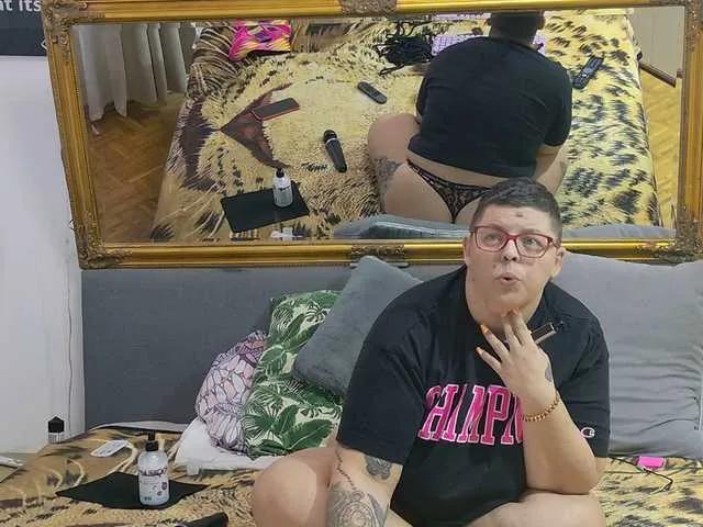 Lexi35 from BongaCams