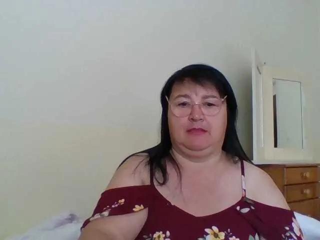 lora805608 on BongaCams
