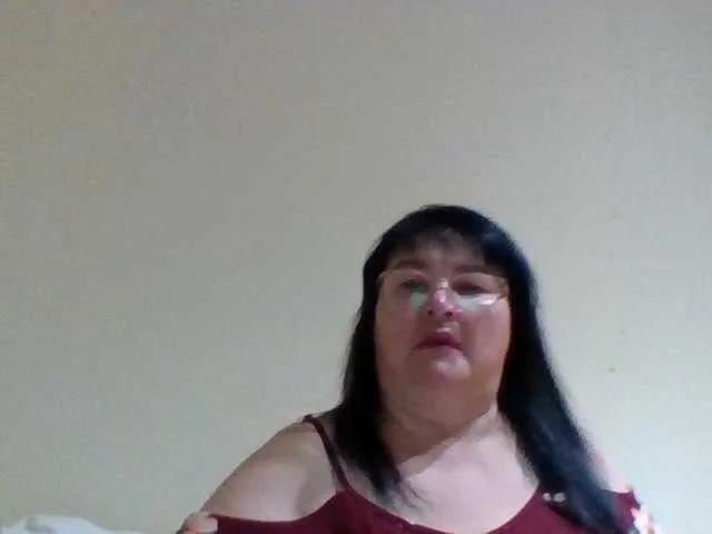 lora805608 on BongaCams