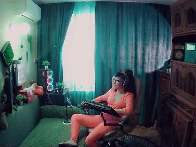 Freechat Margarita33 on BongaCams