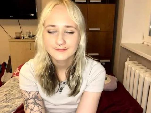 MaryjaneMacdougal on BongaCams