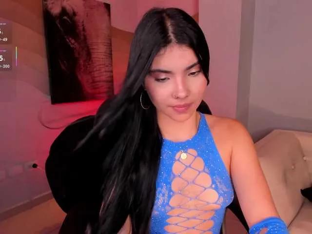 MiaLaurence on BongaCams