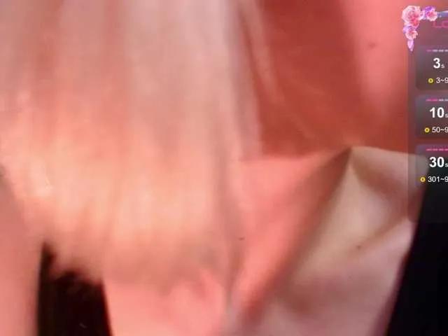 Freechat milli-sunrise on BongaCams