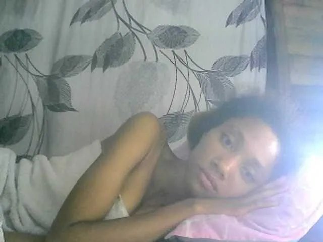 Freechat Monicaxa on BongaCams