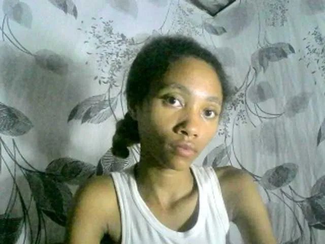 Freechat Monicaxa on BongaCams