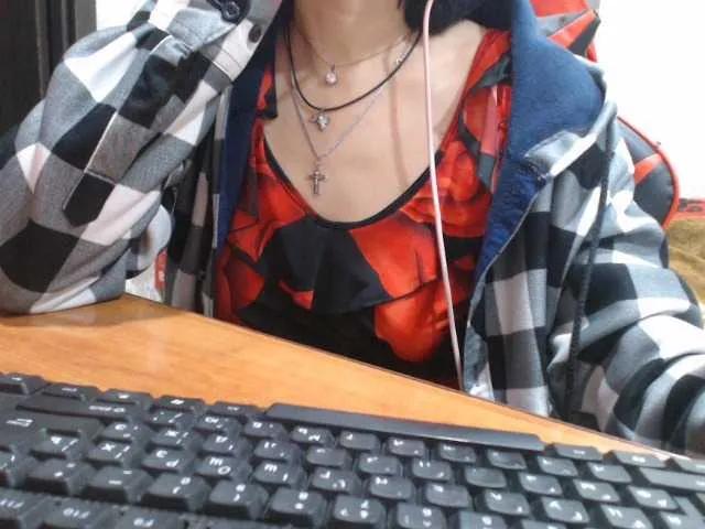 Freechat Olik-Pisa on BongaCams