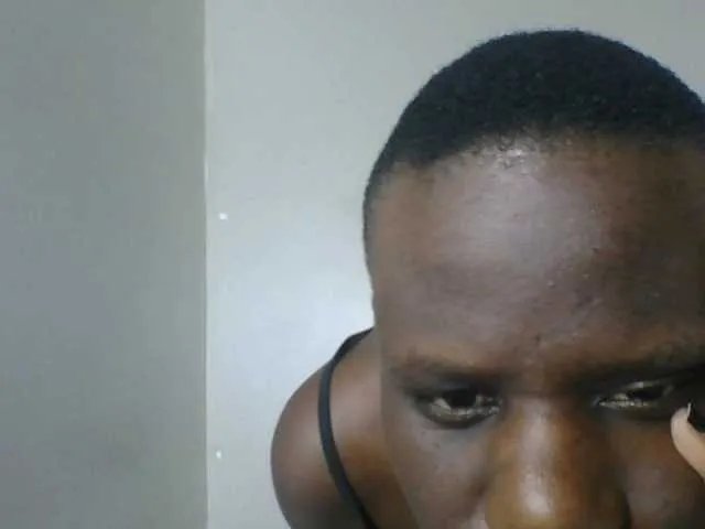 Freechat Petitegoddess on BongaCams