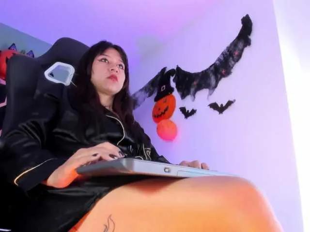 Sabrina-spencerr on BongaCams