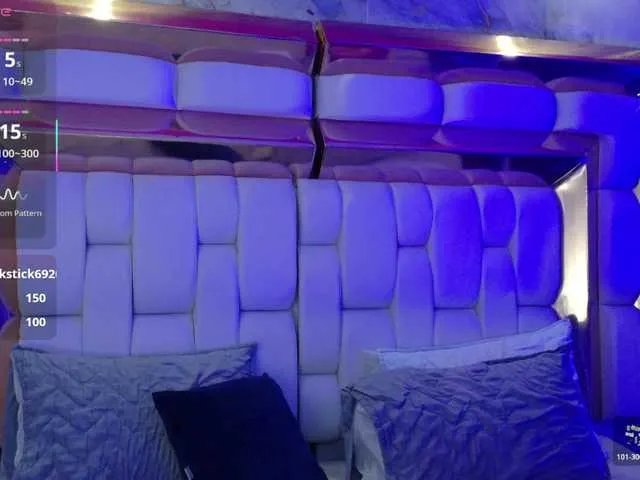 Freechat valkiriamoore on BongaCams