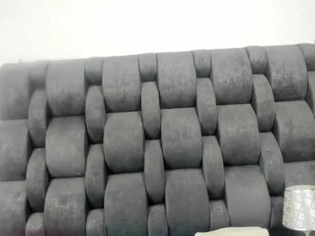 vauroracooper on BongaCams