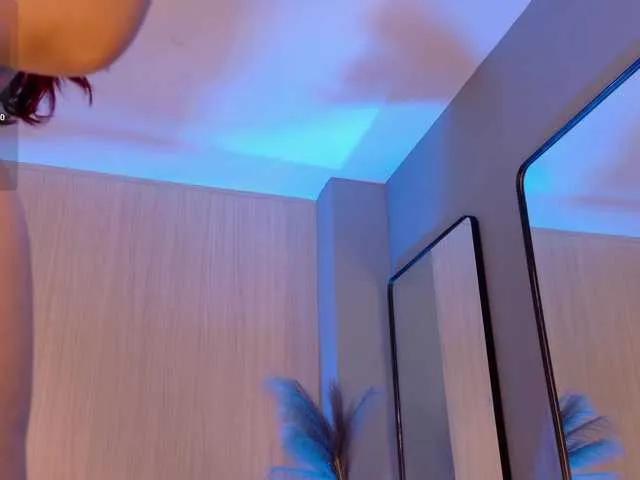 ViolettCastel on BongaCams