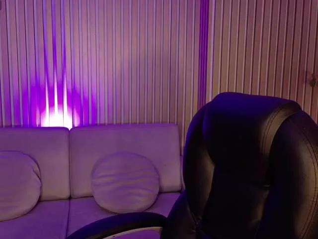 ViolettCastel on BongaCams