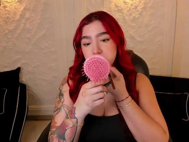 ViolettCastel on BongaCams