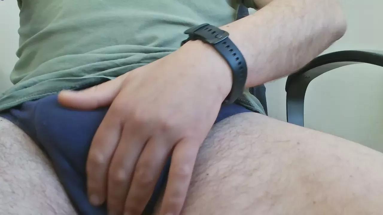 329988 on Cam4 