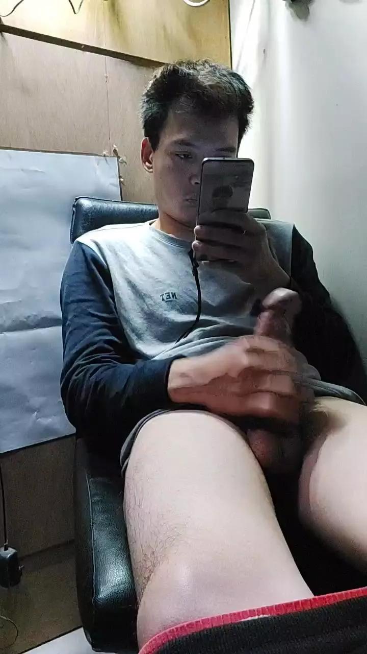 4a2j2001 on Cam4 