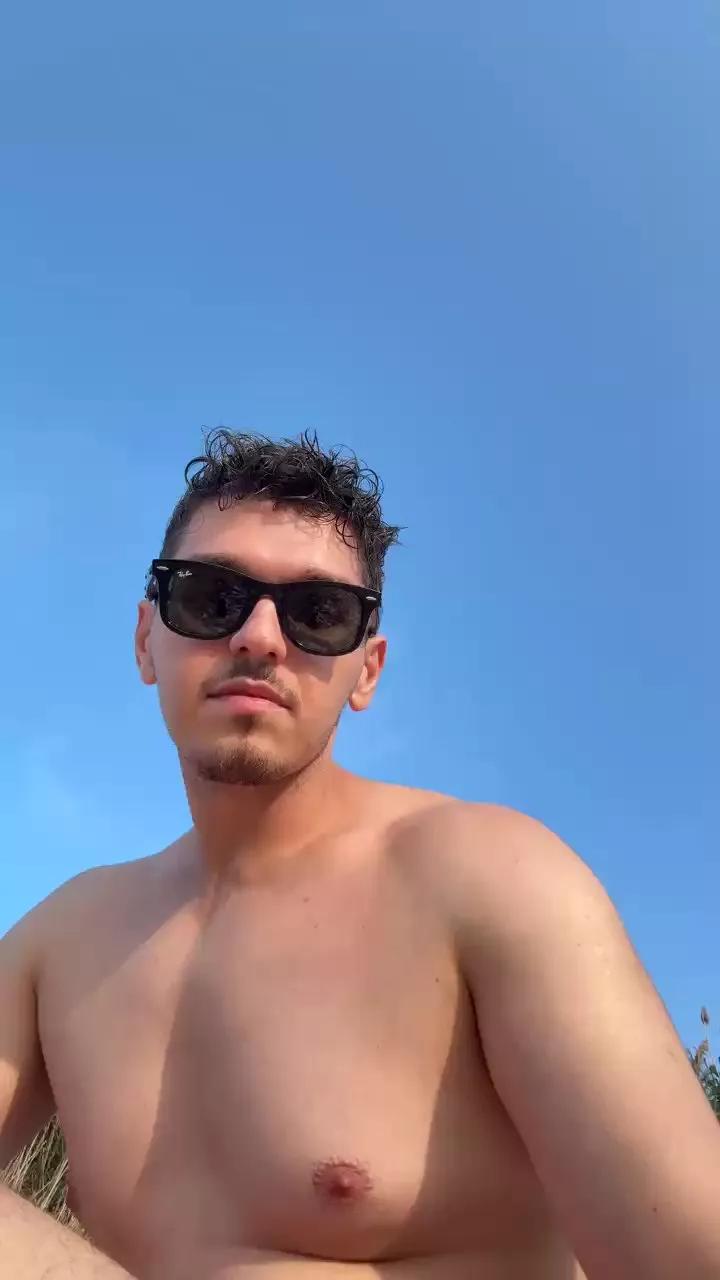 _PicGabri_ on Cam4 