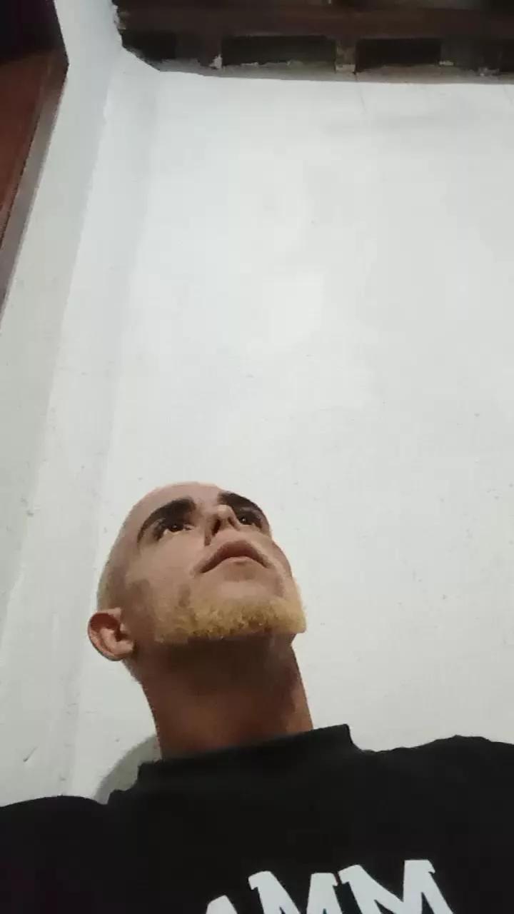 AbrahaoLutador on Cam4 