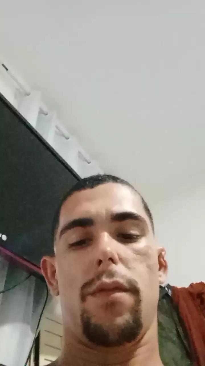 AbrahaoLutador on Cam4 