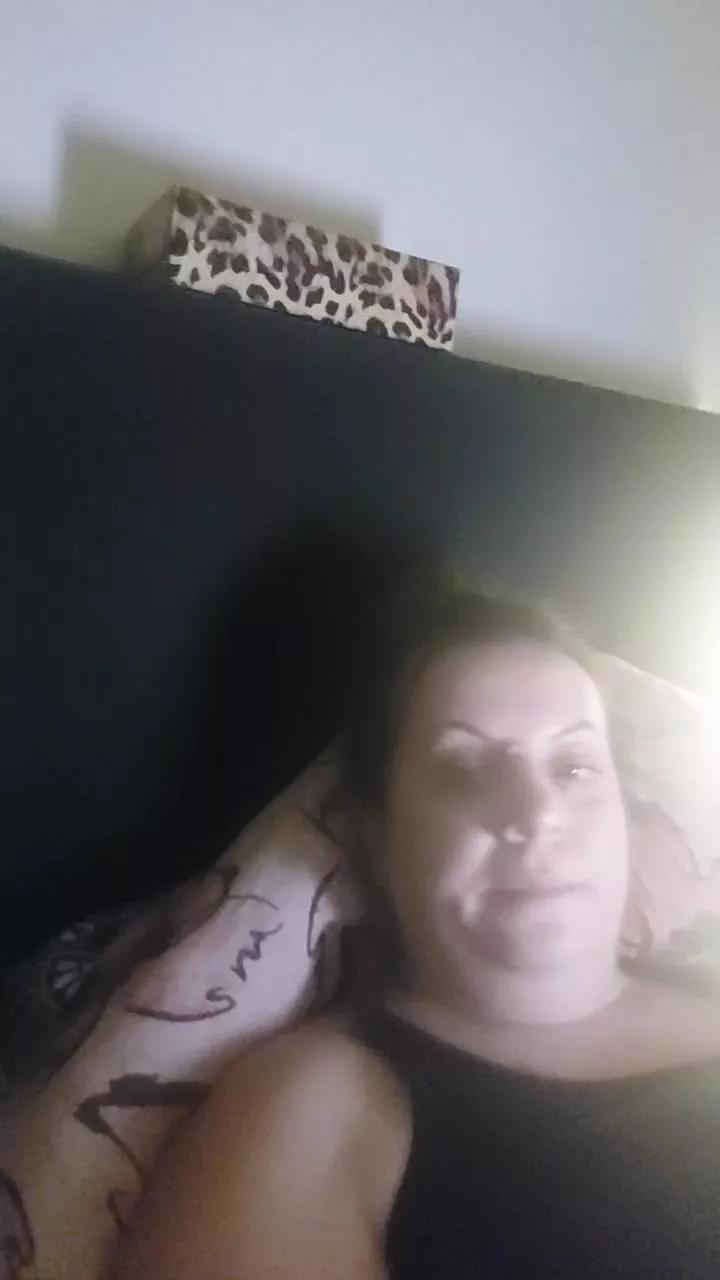 AndaBucur on Cam4 