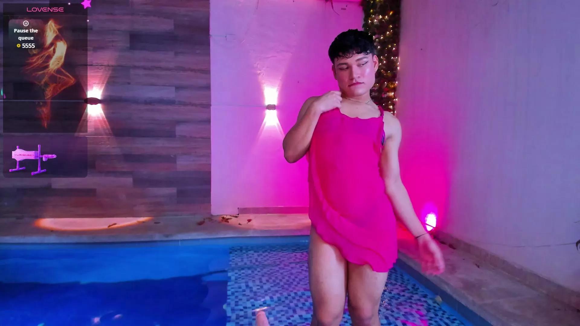 AndrewPeach on Cam4 